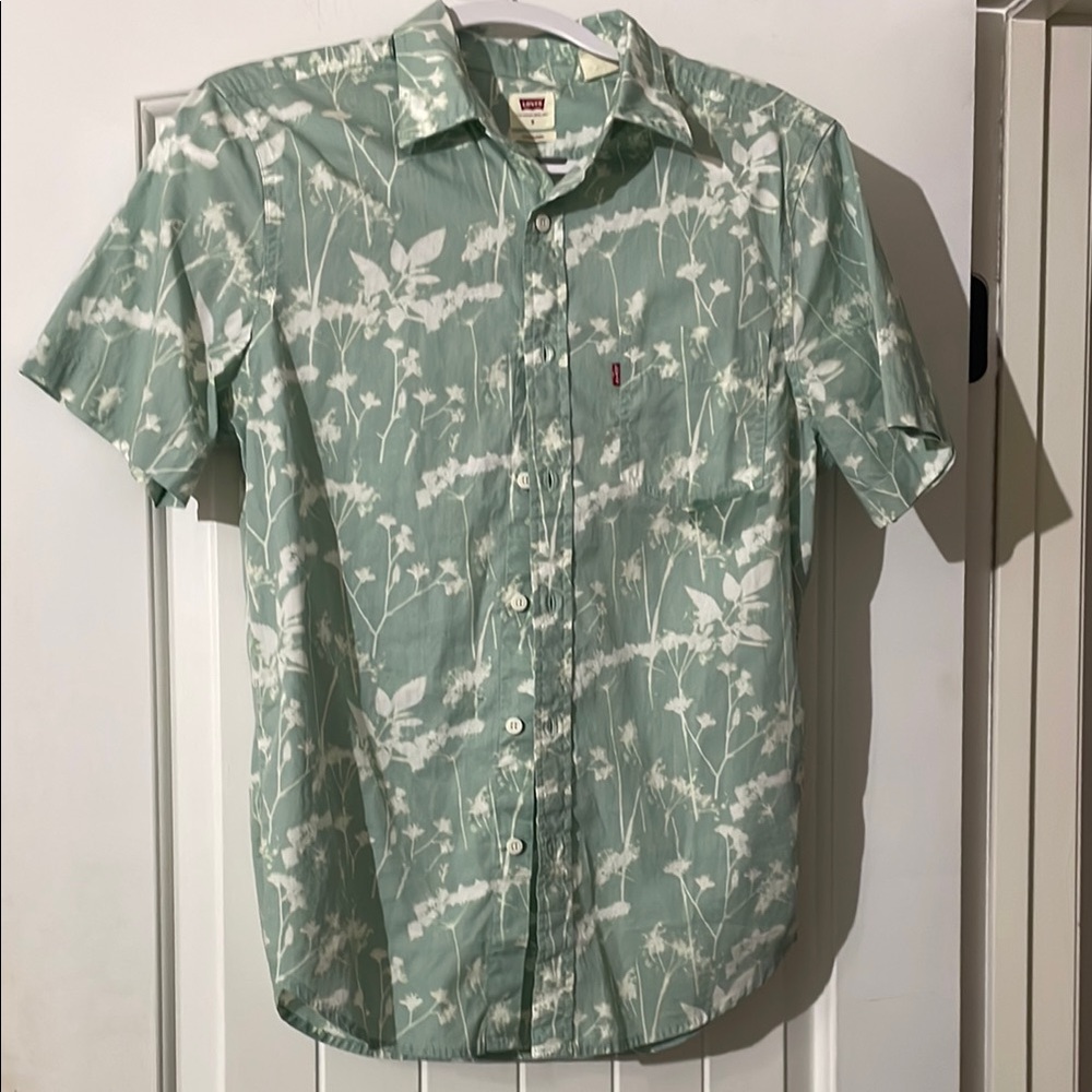 Men’s Levi's Green Floral Shirt